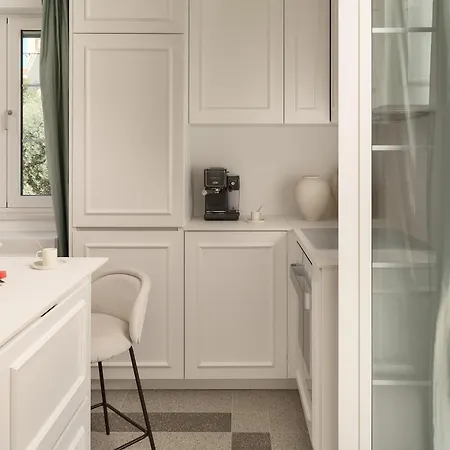 Elegantan Σπλιτ