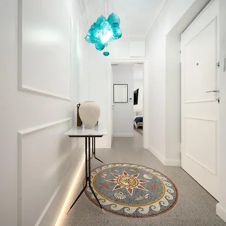 Elegantan Спліт